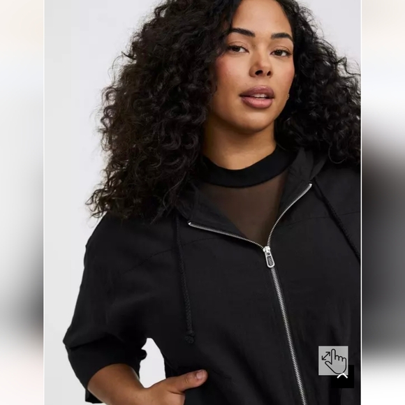 NWT Cropped Zip-Up Hoodie 1X - Picture 5 of 10